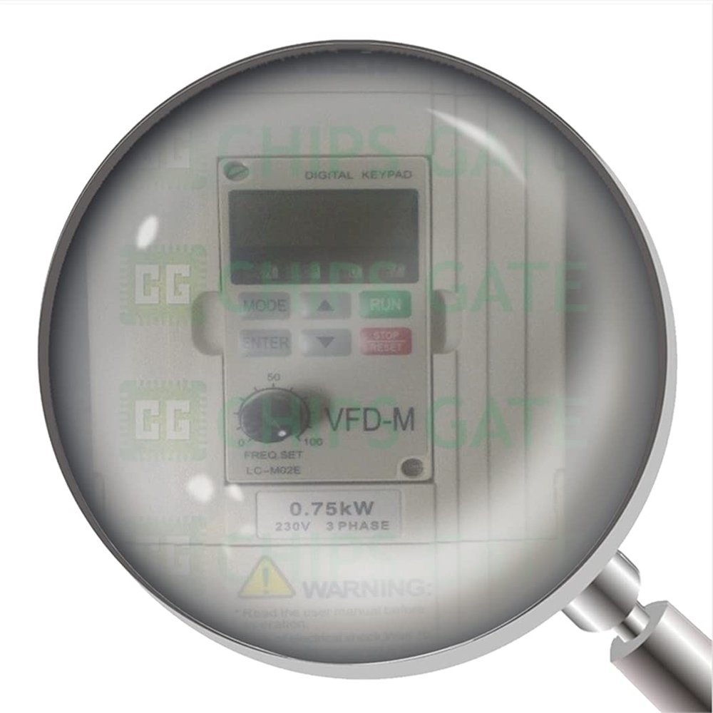 1Pcs Used Frequency Converter VFD007M23A 220V 0.75Kw Tested