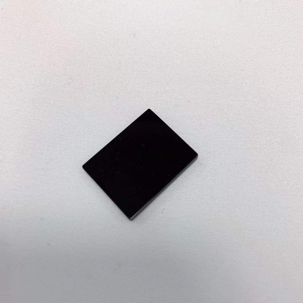 100pcs Total Size 33x7.3x0.55mm with Protection Chamfer 940nm IR Pass Filter Glass HWB940