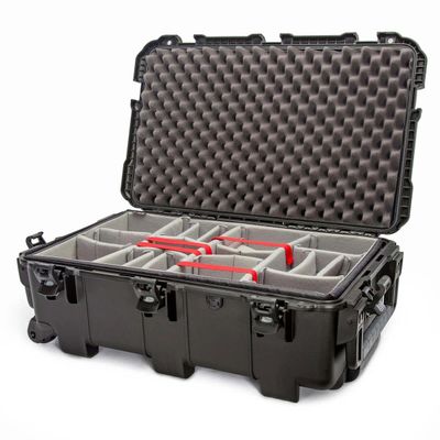 Nanuk 962 Wheeled Waterproof Hard Case with Padded Divider, Black