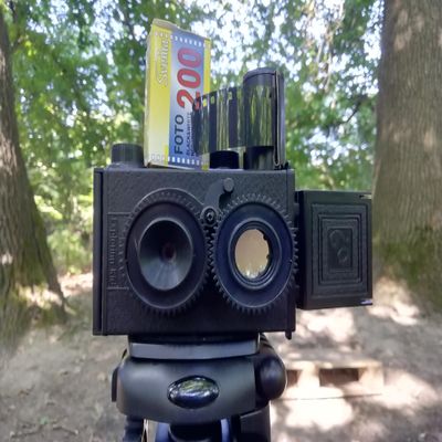 DIY kit LOMO Konstruktor SRL Photo Camera kit for Assembly with with 35mm Black and White Film 36 Frames per Set (Tested)