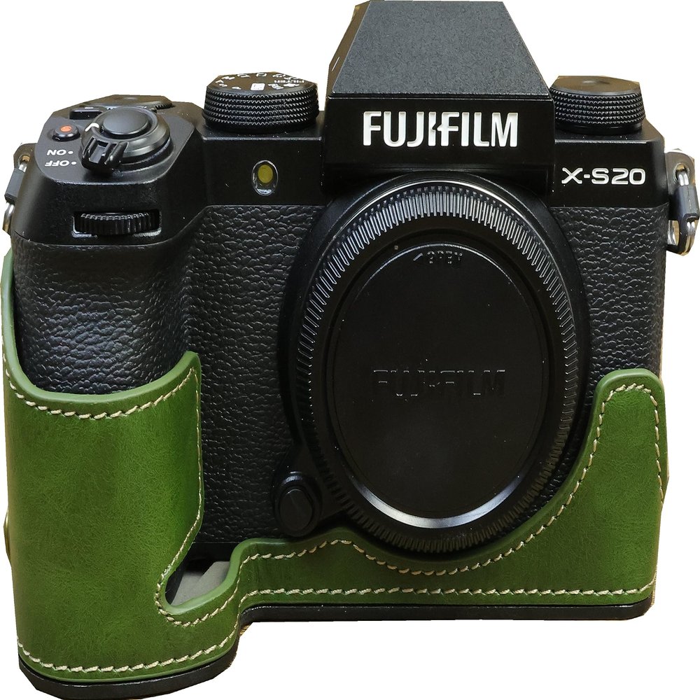 BMAOLLONGB X-S20 Case, Handmade PU Leather Half Camera Case Bag Cover Bottom Opening Version for Fujifilm X-S20 XS20 With Hand Strap (Green-A)