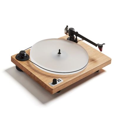 U-Turn Audio - Orbit Special Turntable (Gen 2) with Built-in Preamp, Oak