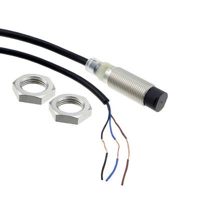 E2B-M12KN05-WZ-C2 New with Warranty E2BM12KN05WZC2