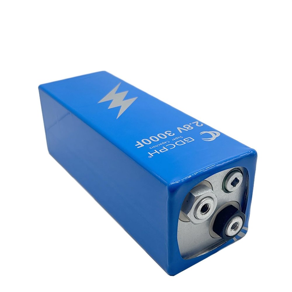 2.8V3000F Supercapacitor Super Capacity Automotive Electronic Rectifier Screw Hole High Energy Capacitor 17V500F*6 Module