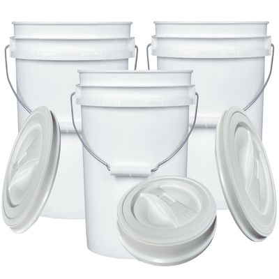 House Naturals 2 Gallon Bucket with Screw on Lid - Pack of 3 Made in USA Containers (White Buckets with White Lids)