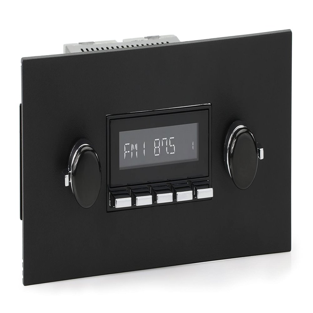 RetroRadio Compatible with 1974-75 Datsun 260Z HBC-M2-415-40-80Z
