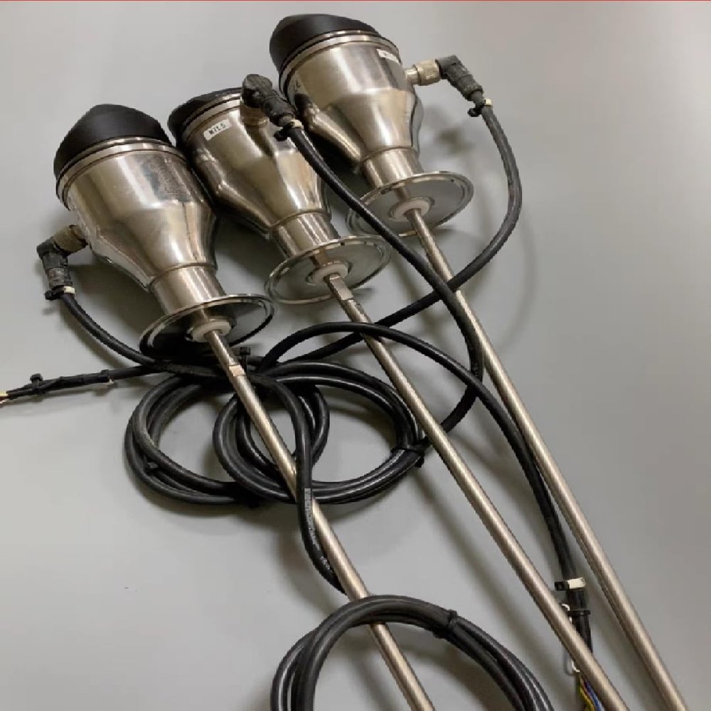 FL-S001+FL-P80 (Used) Product is in Good Condition with a 90-Day Warranty  B0CY89JZ2V