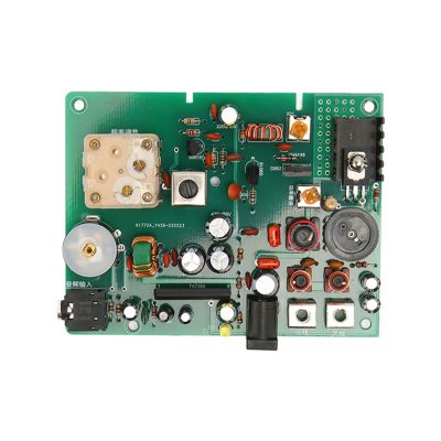 AM Transmitter Kit,Radio Medium Transmitter Adjustable 5301600KHZ DIY for School Experiment, 20500 MW, 25m Antenna, 3.5mm Sound Input, PCB Material