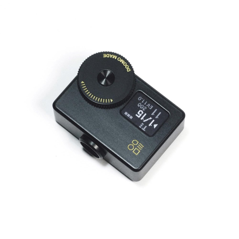 DOOMO MADE OLED Light Meter, Meter S Brass Version, New Screen Design, Real-time Metering and One-Button Metering for Vintage Cameras (All Black)