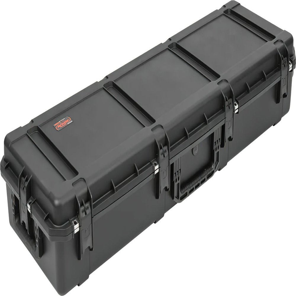 SKB 3i-6018-8B-E iSeries 6018-8 Case; Reinforced Locking Loops for Customer-supplied Locks; Rubber Over-molded Cushion Grip Carrying Handle; Convenient Quiet-glide Wheels; Molded-in Hinge