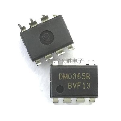 10pcs DM0365R DIP8 DM0365 LCD Power Management chip