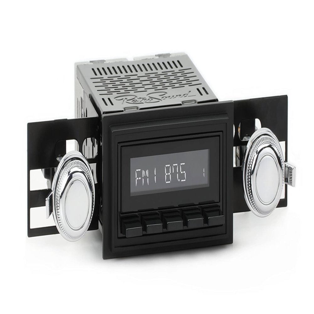 RetroRadio Compatible with 1978-79 Ford Bronco Features Include Bluetooth, AUX, AM/FM LAB-M1-226-03-73F2