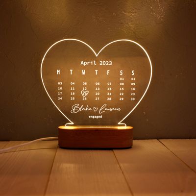 MNBON Customizable Personalized Wedding Gift Lamps - Names of Mr and Mrs and Wedding Date - Anniversary and Love LED Night Lights - Unique Gift for Him or Her