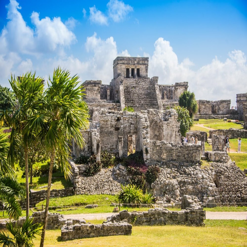 Loccor 5x3ft Fabric Mayan Ruins Backdrop Architecture Ruins Wonder of The World Background Sky Clouds Photo Studio Props Adult Boy Girl Artistic Portrait Photo Props