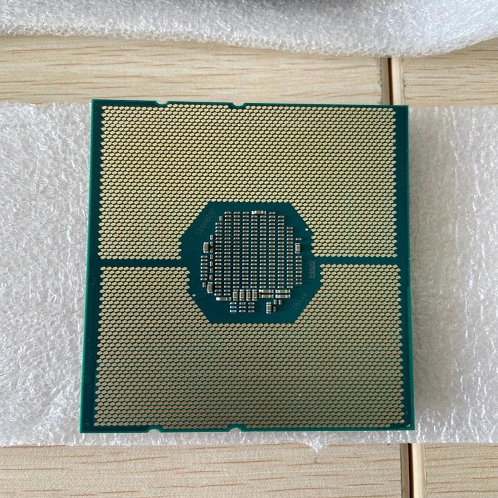 YTHYTHYTH for i7-4702MQ i7 4702MQ SR15J 2.2 GHz Eight 6M 37W Socket G3 rPGA946B