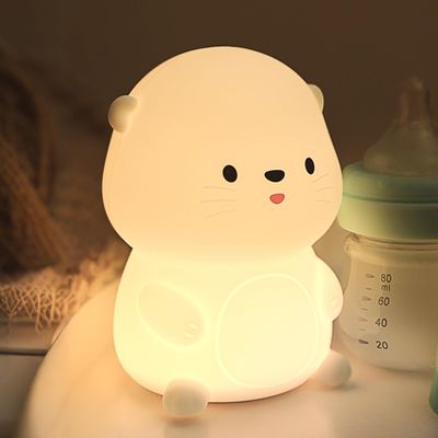 OkiyiD Otter Night Light, Cute Sea Otter Lamp Gifts,Animal Silicone Night Lamp, Cute Room Decor Night Light Birthday Christmas Gifts