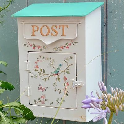 CHIPEL Flower and Bird Gardening Fence Decoration Accessory, Garden Wrought Iron Wall-Mounted Mailboxes, Outdoor and Indoor Shopping Mall Window Photography Prop