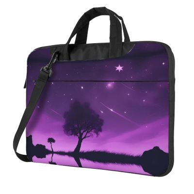 YYHWHJDE Purple night pattern Fashionable and ultra-thin shoulder laptop bag 13 inch Shockproof soft lining