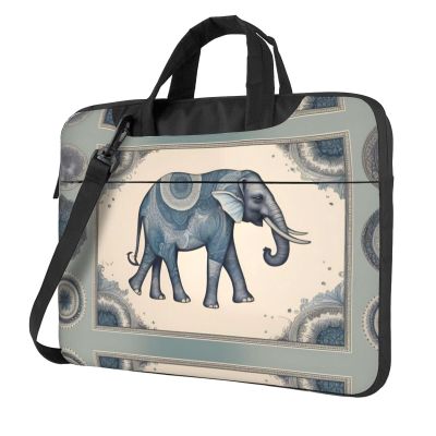 YYHWHJDE Stylish Boho Map Elephant pattern Fashionable and ultra-thin shoulder laptop bag 13 inch Shockproof soft lining
