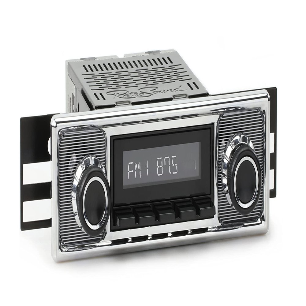 RetroRadio Compatible with 1971-75 Citroen SM Features Include Bluetooth, AUX, AM/FM LAB-M1-308-509-39-78PCT2