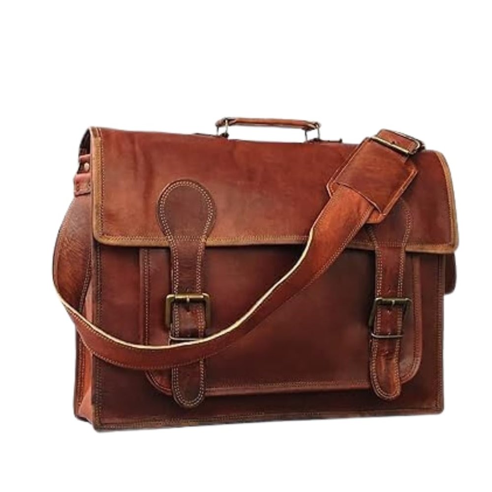 18-inch Laptop Messenger in Genuine Leather Laptop Messenger Shoulder Bag for Stylish Work Essentials Laptop Messenger for the Modern Professional
