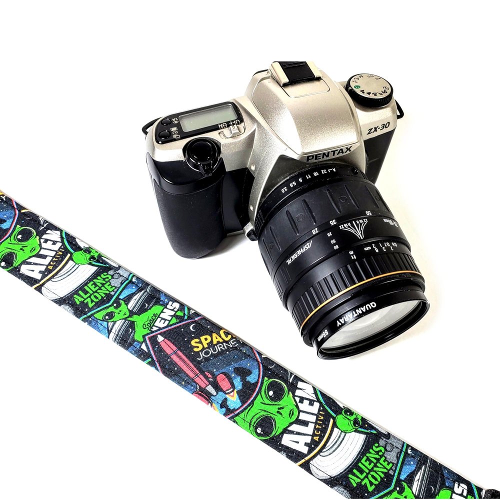 Alien Camera Strap, Alien Camera Strap Universal DSLR Neck & Shoulder Strap, Photography Accessory, Gift for Men & Women