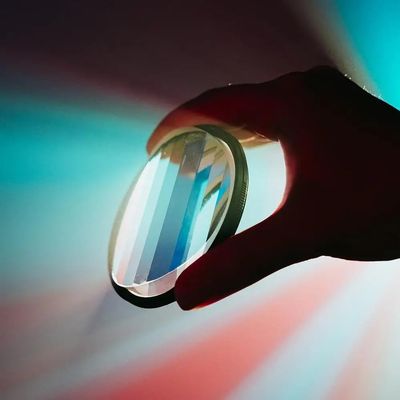 ZGYDNM Prism Photography Filter Special Effects Glass Linear Filter Foreground Blur Film Props 77/82mm Camera Accessories (Size : 77mm, Color : Linear Prism)