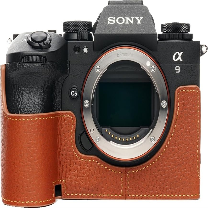 A9 III Camera Case, BMAOLLONGB Handmade Genuine Real Leather Half Camera Case Bag Cover for Sony A9 III Camera Bottom Opening Version + Hand Strap (Brown)