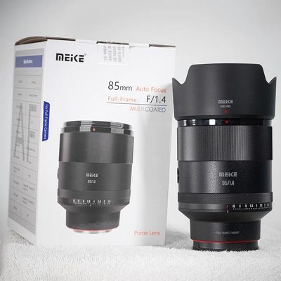 DirectNine Basics Meike 85mm F1.4 autofocus Full Frame Lens Suitable for Canon Nikon Sony L Mount Cameras