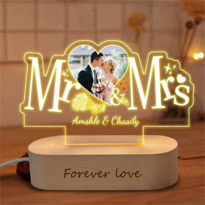 Personalized Mr and Mrs Photo Night Light Custom Couple Picture Led Photo Frame Lamp Wedding Photo Acrylic Lamp Gift for Couple Him Her Mom Dad Valentines Day Mother's Day Christmas Birthday