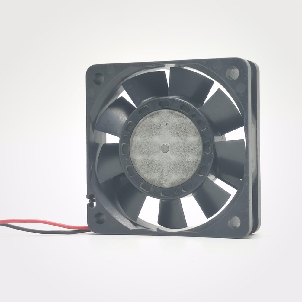 109P0624H720 DC Fan, Sq 60x15mm, 24VDC 0.06A Flange, 2wire Cooling Fan