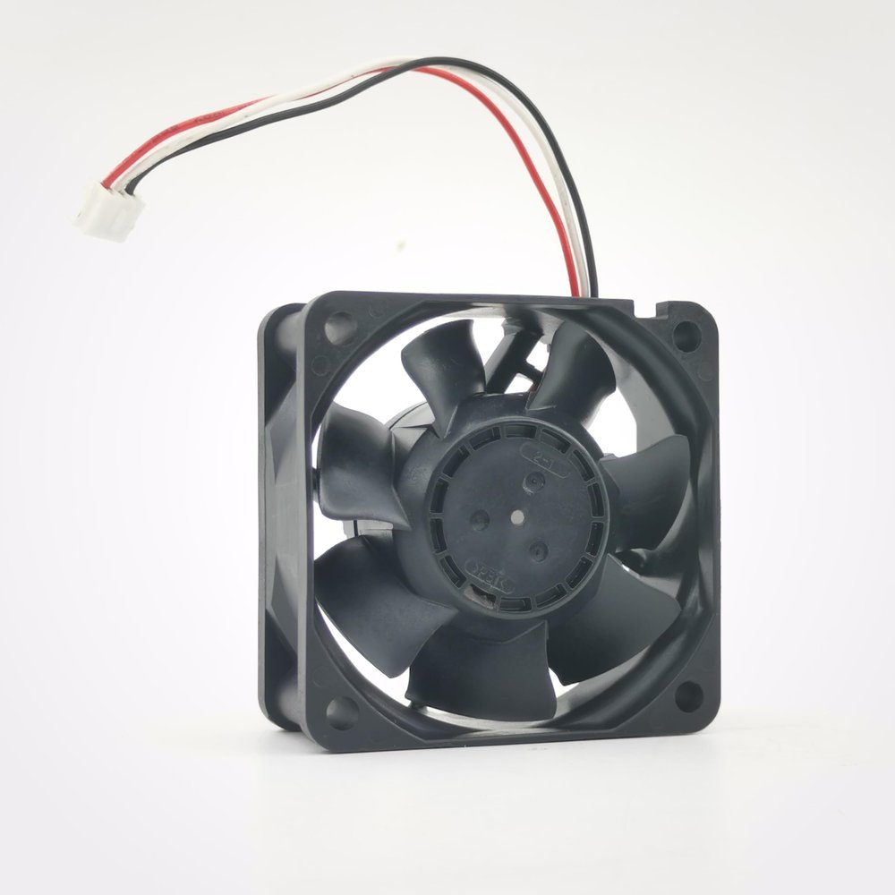 06025SS-24Q-AL 24V 0.17A 3.12W 5300RPM 25CFM 60X60X25MM 3-Wire Cooling Fan