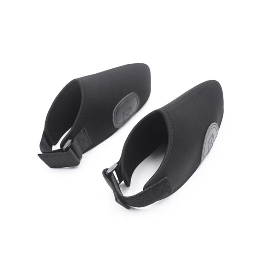 balacoo 1pair Adjustable Protective Shoe Covers for Ice Skating Windproof Scratch-Resistant Elastic Booties Lightweight and Durable Design Black for Outdoor Sports and Activities