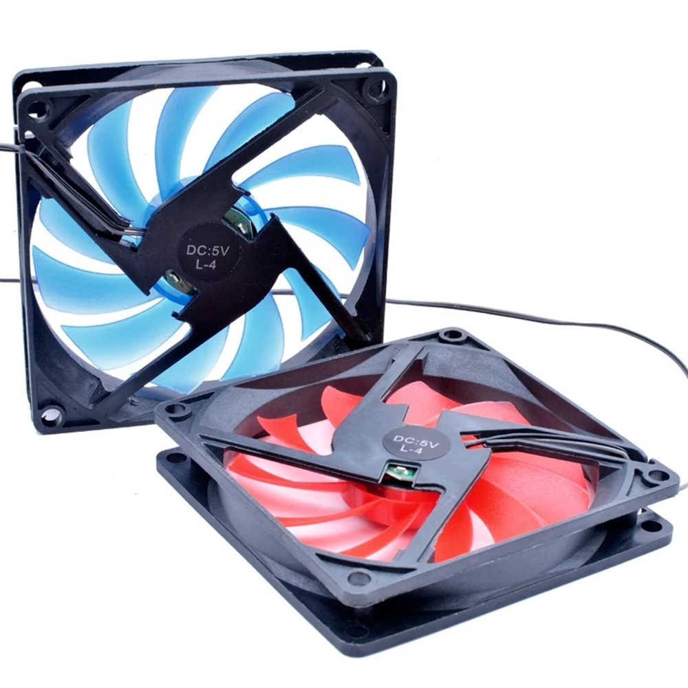 JUCMJXQEQ 80x80x15mm 8cm 8015 80mm Fan DC5V Blue red LED Light Computer USB Quiet Cooling Fan (Color : Blue USB Plug)