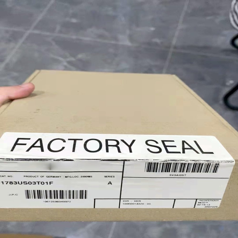 1783-US03T01F 3+1 Port Ethernet Switch 1783US03T01F