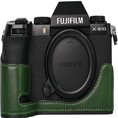 BMAOLLONGB X-S10 Case, Handmade PU Leather Half Camera Case Bag Cover Bottom Opening Version for Fujifilm X-S10 With Neck Strap Mini Storage Bag (Green)