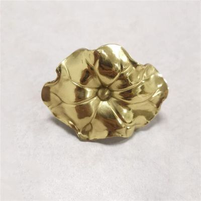 LEIXIUSM Rural Style Pure Copper Leaf Shape Handle Bedroom Drawer Cabinet Door Knob Storage Box Closet Brass Art Single Hole Pull 1Pcs