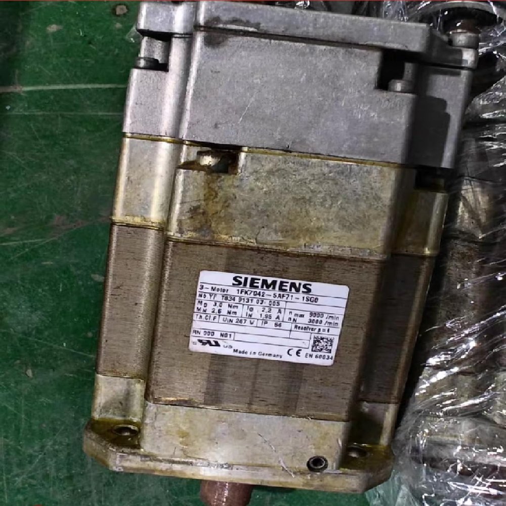 1 PCS Motor 1FK7042-5AF71-1SG0(Used) in Good Condition