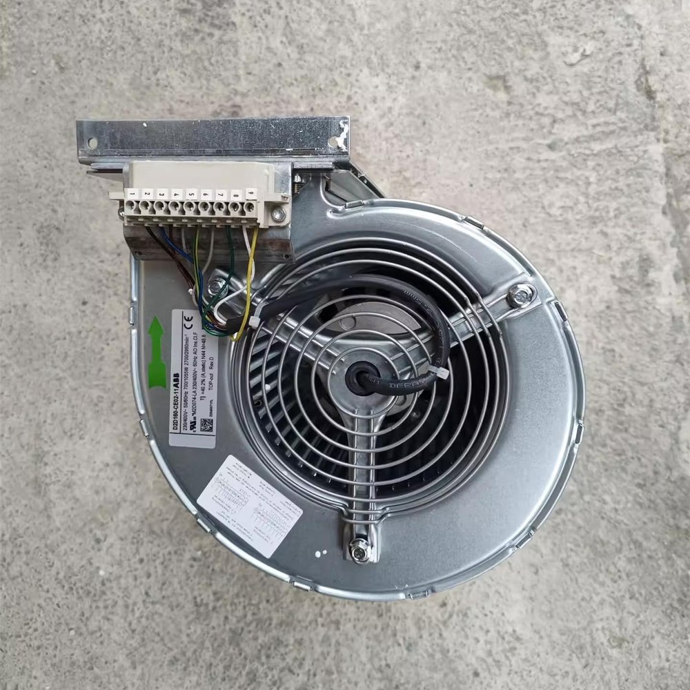 D2D160-CE02-11 AC230/400V 700/1055W M2D074-LA 9-Wire Inverter Cooling Fan