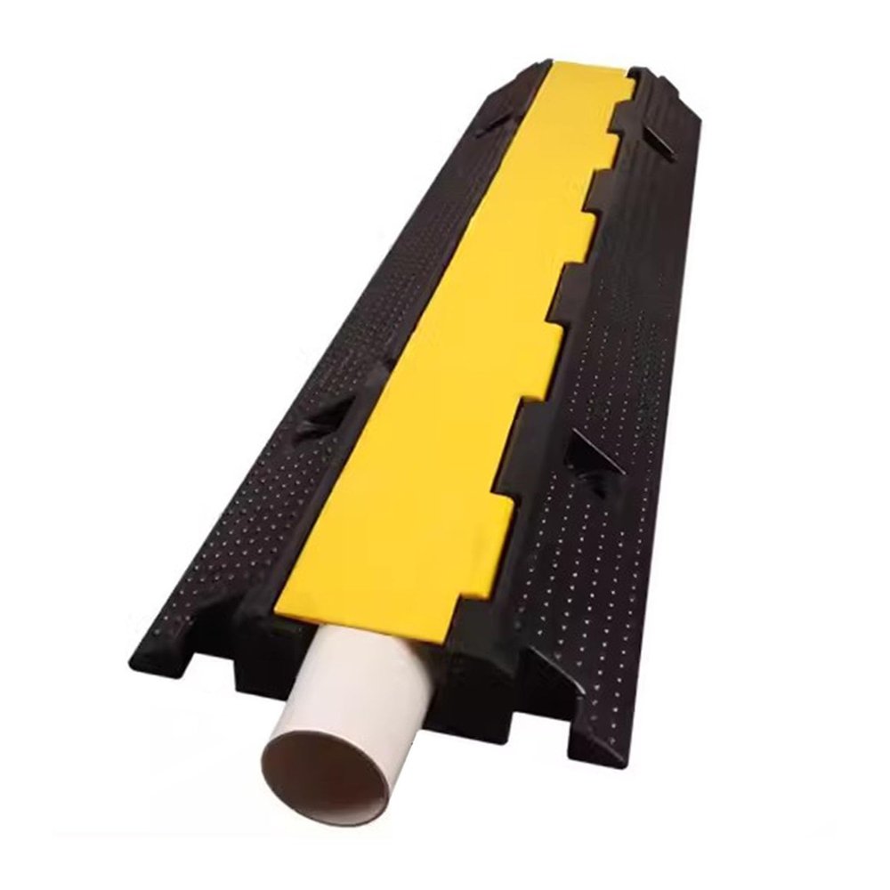 Cable Protector Ramp 1 Channel Rubber Cable Protection Ramp, Garden Hose Protector for Driveway 18000lb Axle Capacity Cord Cable Protector