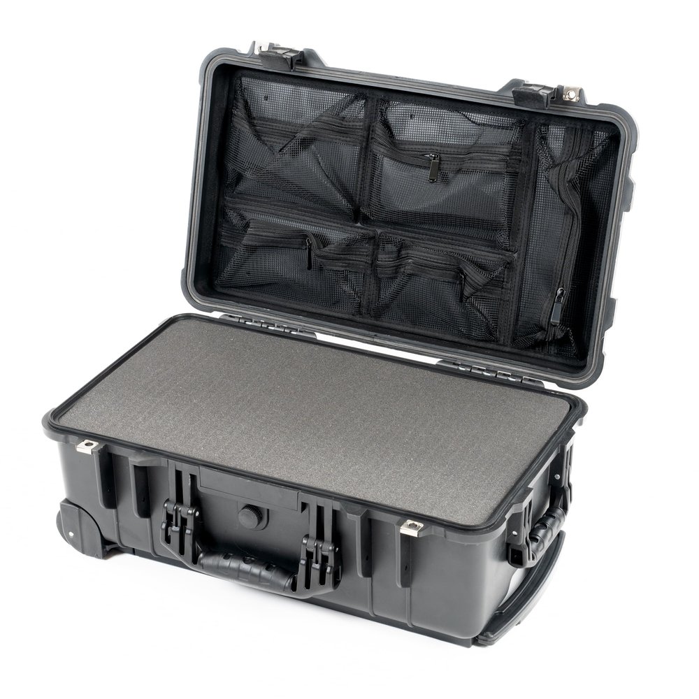 Red Rock 50T Black Medium Sized Carry-On Case. Comes with Pluck Foam Set & Mesh Lid Organizer