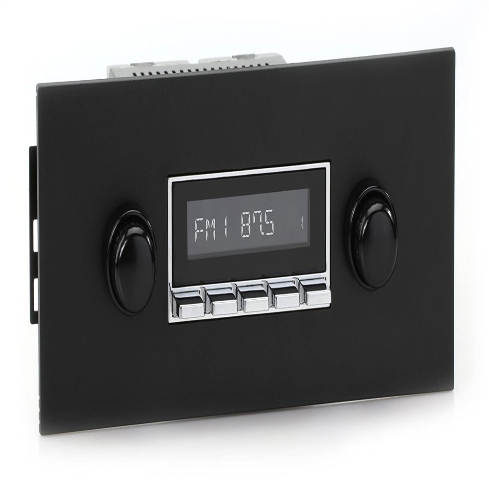 RetroRadio Compatible with 1970-73 Datsun 240Z HC-M2-415-36P-96PZ1