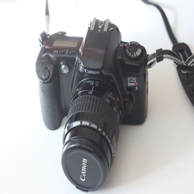 CANON EOS 500/Rebel X/XS Film 35mm AF-SLR Camera (Renewed)