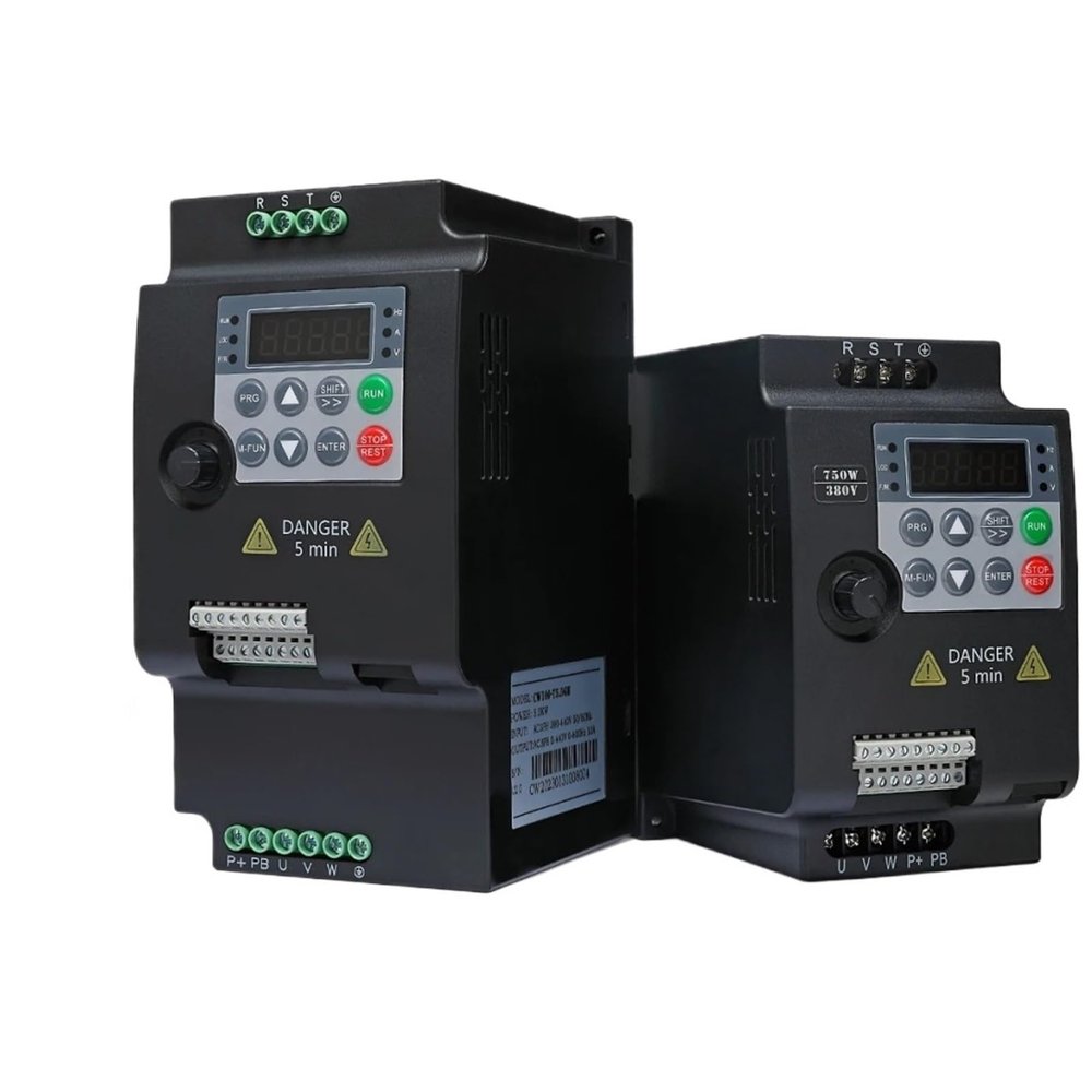 1PCS AC VFD 1-Phase 220V/3Ph 380V Input to 3ph Output 220V/380V 0.75/1.5/2.2/4/5.5KWfrequency Converter Inverter for Control Motor(2.2KW 220V 1PH-3PH)
