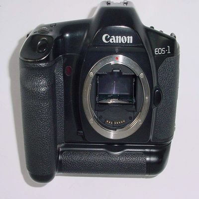 Canon EOS-1 35MM SLR Film Professional Camera Body Only With EF Lens Mount, Custom Exposure and Shooting Modes. (Renewed)