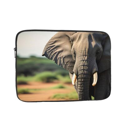 African Elephant Print Laptop Case Stylish Water-Resistant Laptop Sleeve Carry Laptop Bag for Men Women