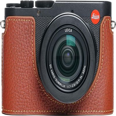 BMAOLLONGB D-Lux 8 Camera Case, Handmade Genuine Real Leather Half Camera Case Bag Cover for Leica D-Lux 8 Camera Bottom Opening Version + Hand Strap (Brown)
