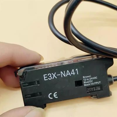 E3X-NA41 Highly Interference-Resistant Sensor Fiber-Optic Amplifier NPN Output Cable Length: 2 m