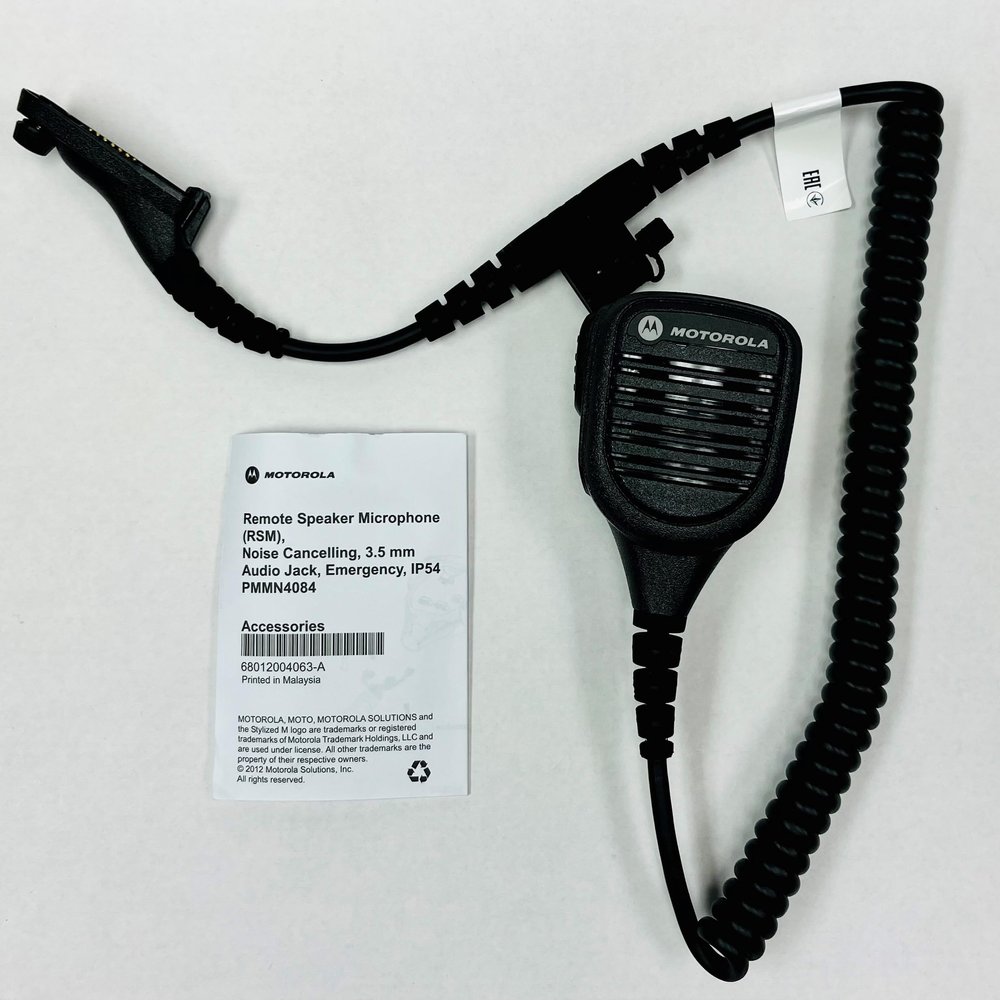 Motorola Solutions PMMN4084A, PMMN4084. Remote Speaker Microphone 3.5mm Threaded Plug for radio series APX6000, APX7000, APX8000, SRX2200, APX4000, APX3000.