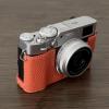 Andoer Portable Camera Protective Case Retro Style Full Camera Case Carrying Bag Bottom Design with Opening and Shoulder Strap for Fujifilm X100VI Camera, orange, Retro view 2